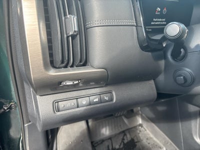 2022 Nissan Pathfinder Platinum 4WD