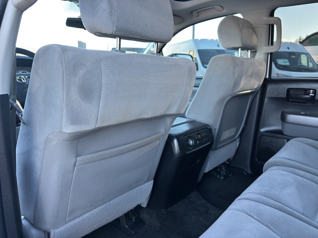 2014 Toyota Sequoia SR5