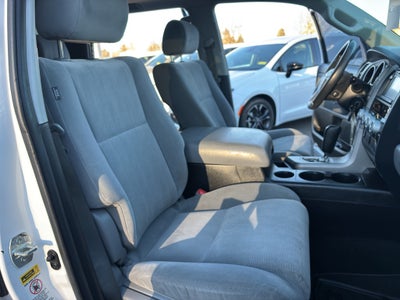 2014 Toyota Sequoia SR5