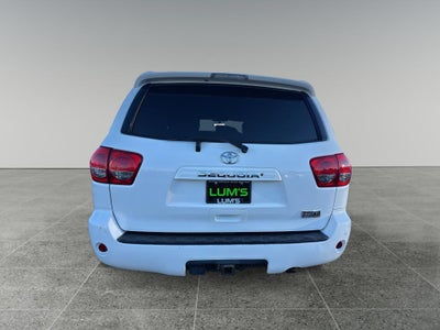 2014 Toyota Sequoia SR5