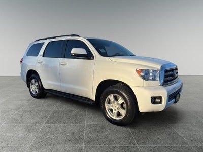 2014 Toyota Sequoia SR5