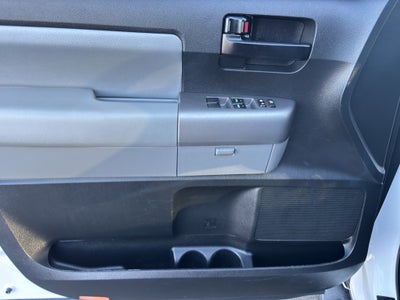 2014 Toyota Sequoia SR5