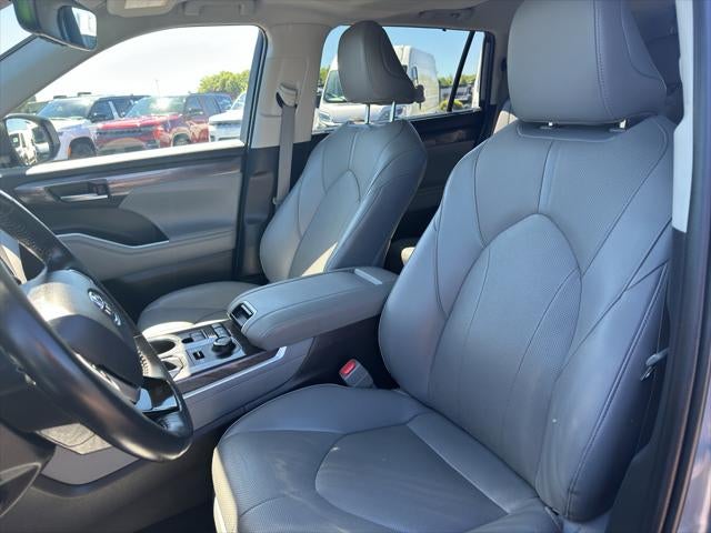 2022 Toyota Highlander Limited