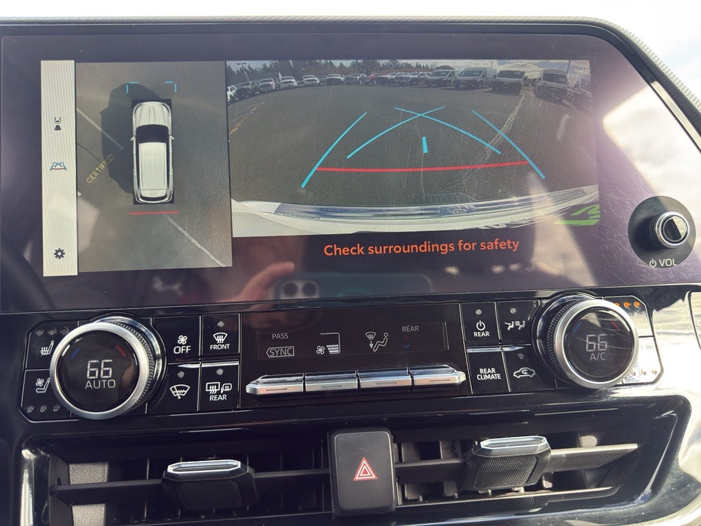 2023 Toyota Highlander Hybrid Hybrid Platinum