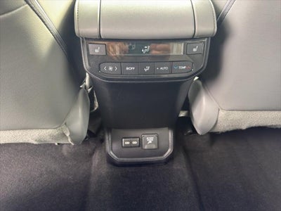 2023 Toyota Highlander Hybrid Hybrid Platinum