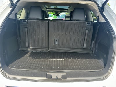 2026 Toyota Highlander Hybrid Hybrid Platinum