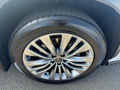 2026 Toyota Highlander Hybrid Hybrid Platinum