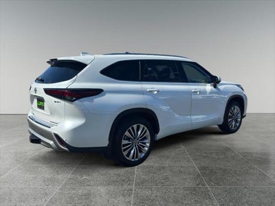 2026 Toyota Highlander Hybrid Hybrid Platinum