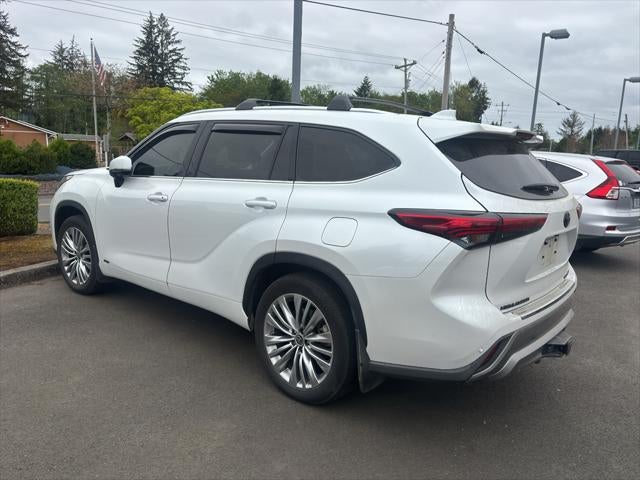 2023 Toyota Highlander Hybrid Hybrid Platinum