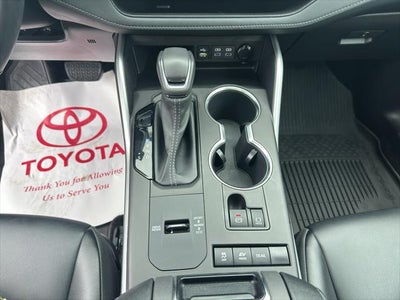 2022 Toyota Highlander Hybrid Hybrid XLE