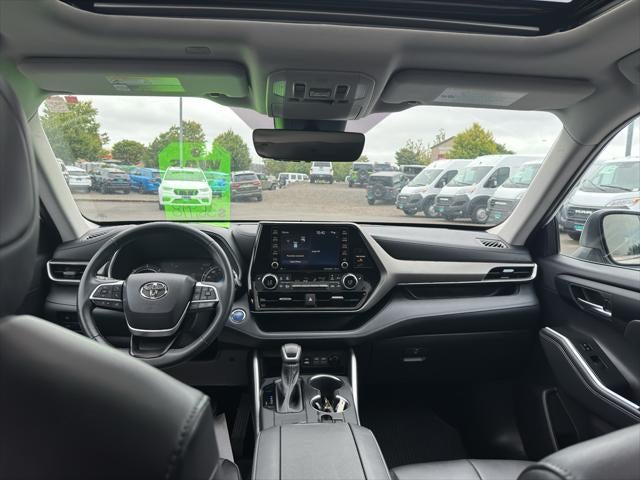 2022 Toyota Highlander Hybrid Hybrid XLE