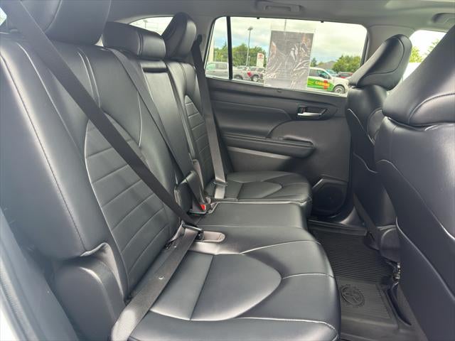 2022 Toyota Highlander Hybrid Hybrid XLE