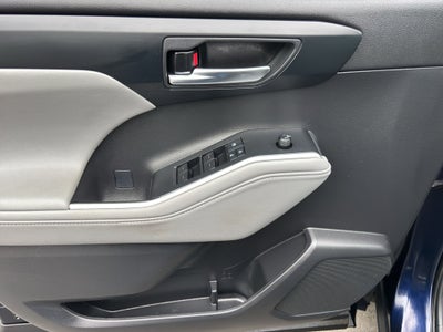 2021 Toyota Highlander Hybrid Hybrid XLE