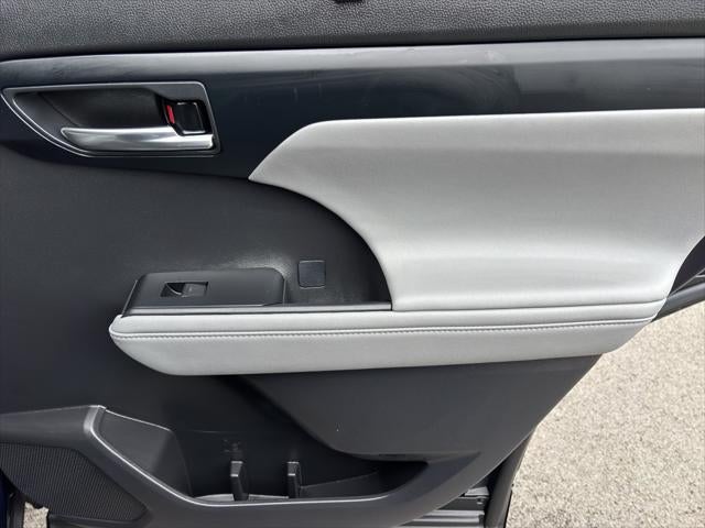 2021 Toyota Highlander Hybrid Hybrid XLE