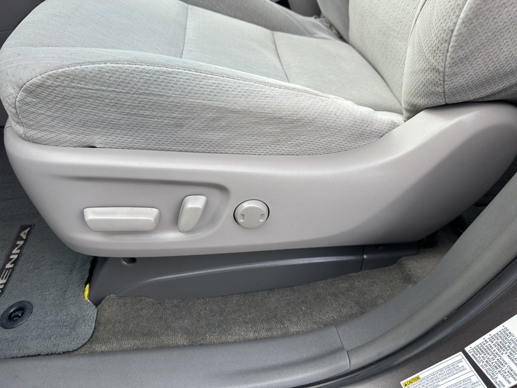 2017 Toyota Sienna LE