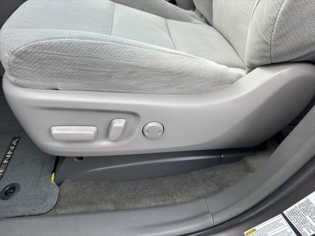 2017 Toyota Sienna LE