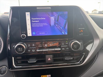 2025 Toyota Highlander Hybrid Hybrid XLE