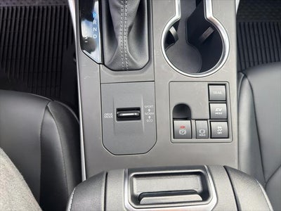 2025 Toyota Highlander Hybrid Hybrid XLE