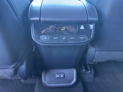 2025 Toyota Highlander XSE