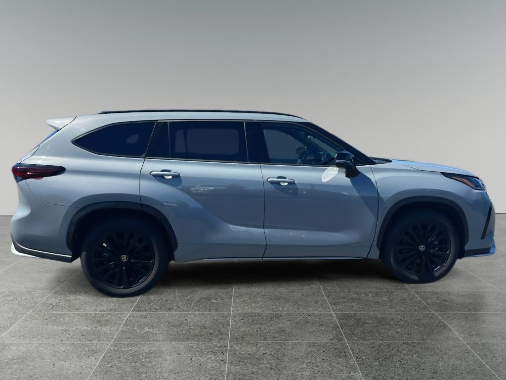 2025 Toyota Highlander XSE
