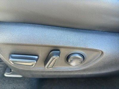 2025 Toyota Highlander XSE