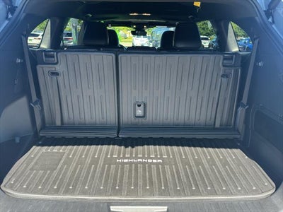 2025 Toyota Highlander XSE