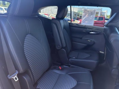 2025 Toyota Highlander XSE