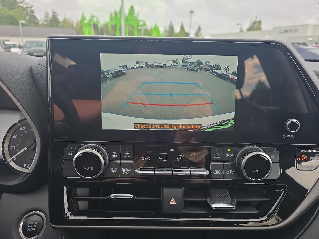 2025 Toyota Highlander XLE