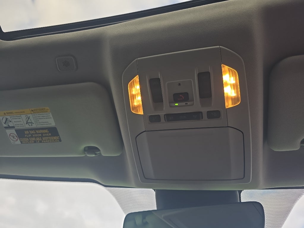 2025 Toyota Highlander XLE