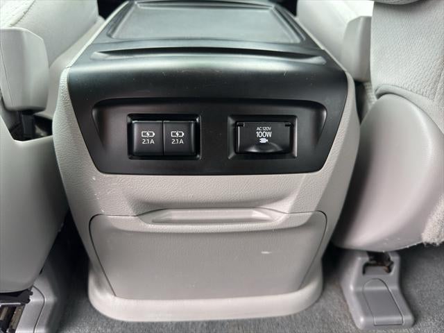 2020 Toyota Sienna LE