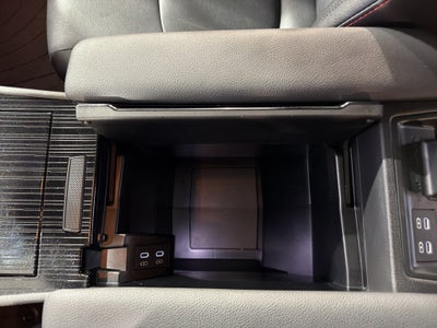 2025 Toyota Sienna Hybrid XSE