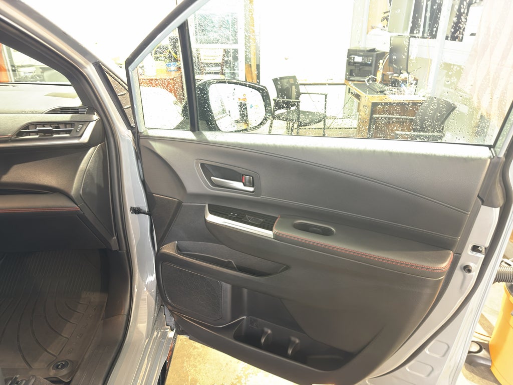 2025 Toyota Sienna Hybrid XSE