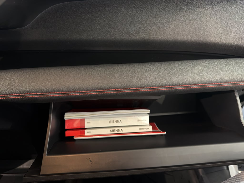 2025 Toyota Sienna Hybrid XSE