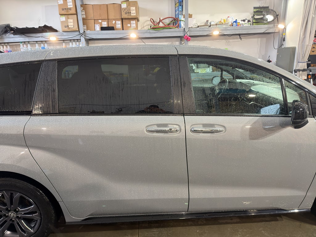 2025 Toyota Sienna Hybrid XSE