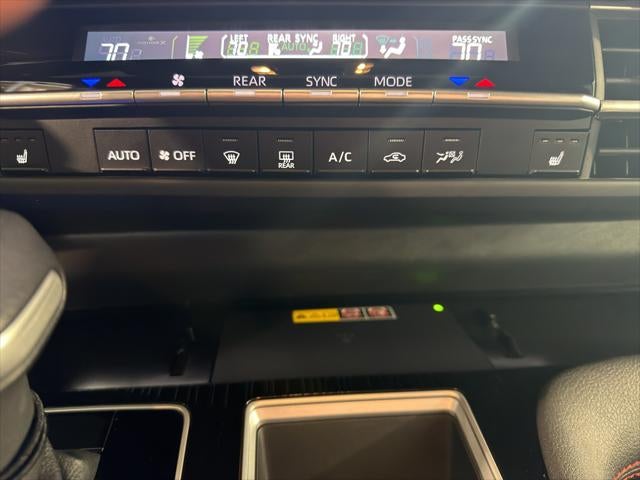 2025 Toyota Sienna Hybrid XSE