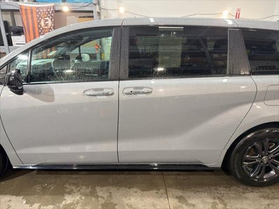 2025 Toyota Sienna Hybrid XSE