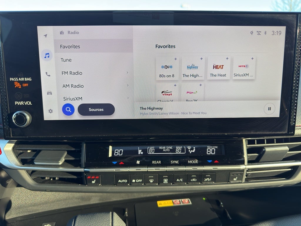 2025 Toyota Sienna XSE