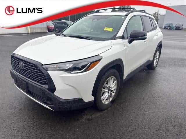 2025 Toyota Corolla Cross LE