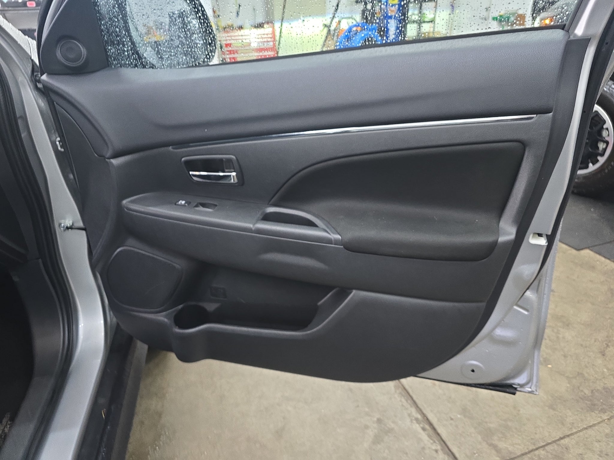 2025 Mitsubishi Outlander Sport S
