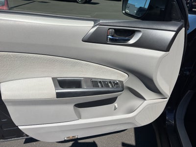 2013 Subaru Forester 2.5X Limited