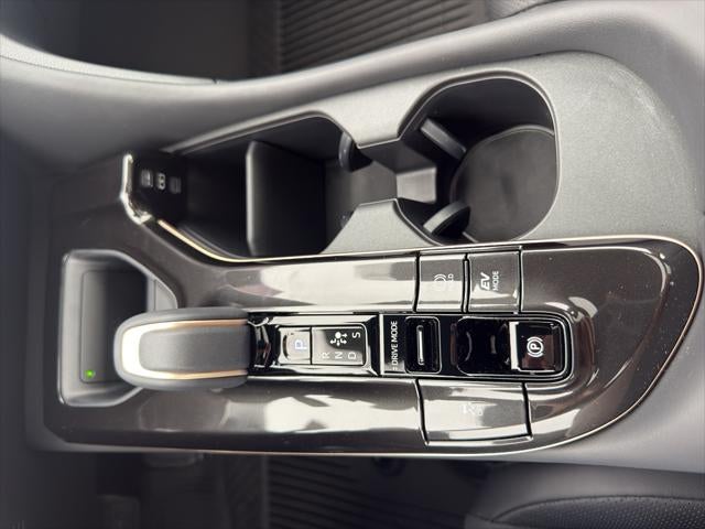 2026 Toyota Crown Signia Limited
