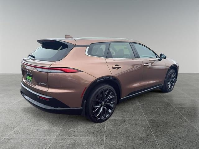 2026 Toyota Crown Signia Limited