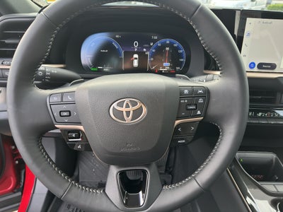 2025 Toyota Crown Signia XLE