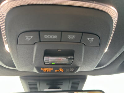 2025 Toyota Crown Signia XLE