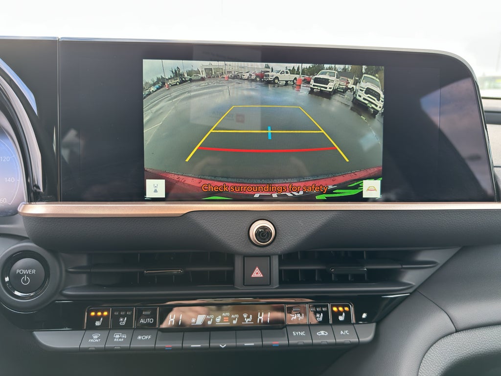 2025 Toyota Crown Signia XLE