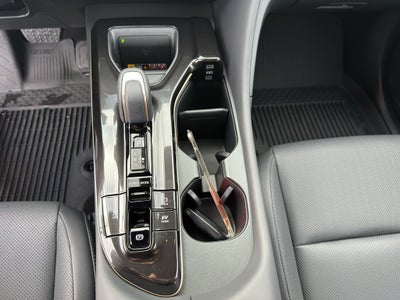 2025 Toyota Crown Signia XLE