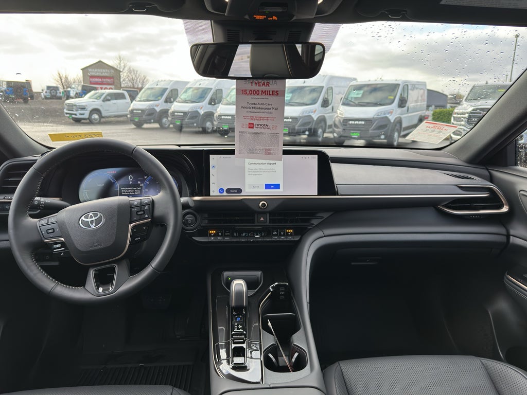 2025 Toyota Crown Signia XLE