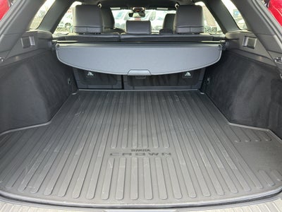 2025 Toyota Crown Signia XLE