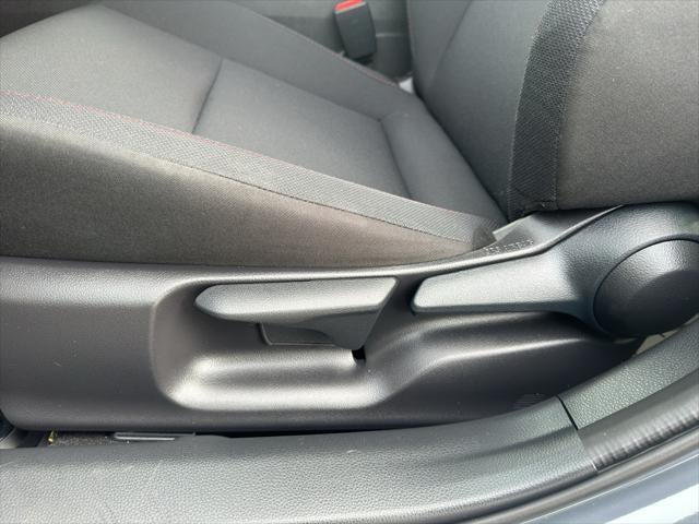 2025 Toyota Prius Prime SE
