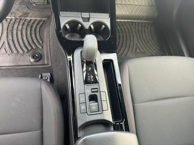 2025 Toyota Prius Prime SE